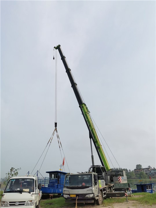 青龙桥梁建设吊装案例